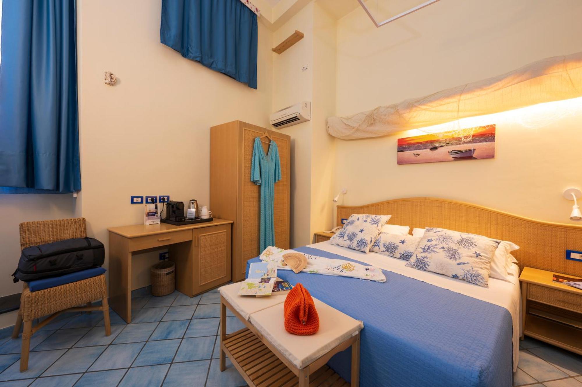 Sharon House Hotel Амалфи Екстериор снимка